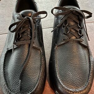 Brand New Men’s shoes and Cedar shoe forms
